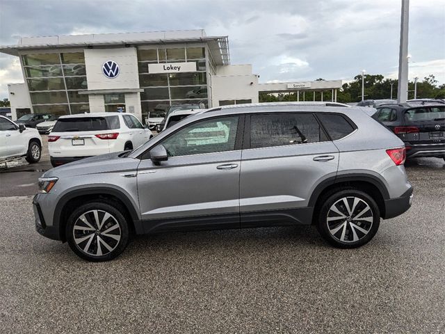 2024 Volkswagen Taos SE