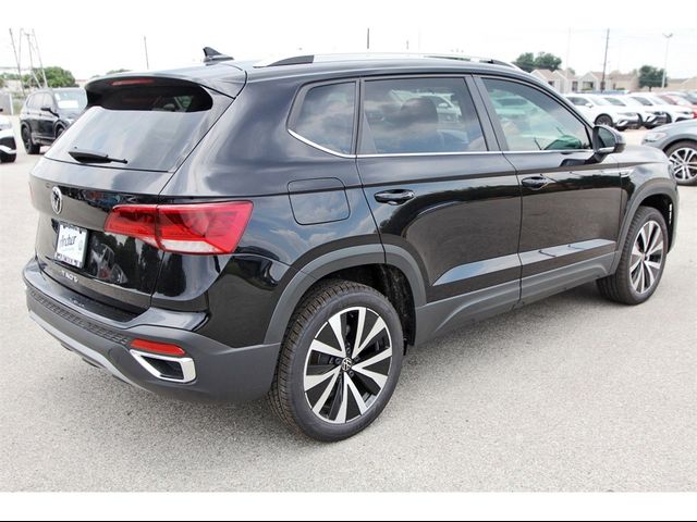 2024 Volkswagen Taos SE