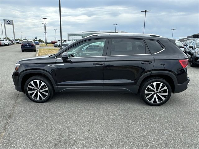 2024 Volkswagen Taos SE