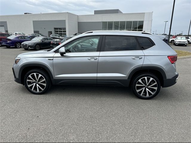 2024 Volkswagen Taos SE