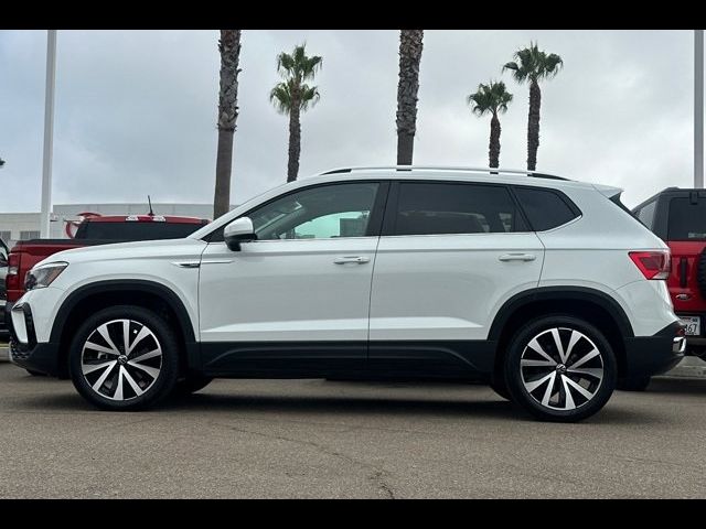 2024 Volkswagen Taos SE