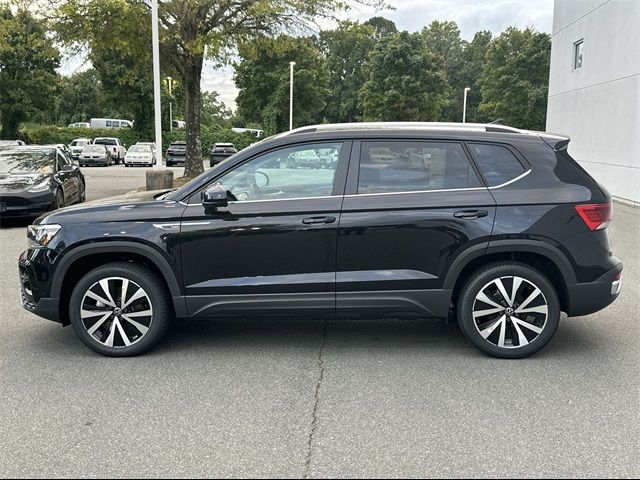 2024 Volkswagen Taos SE