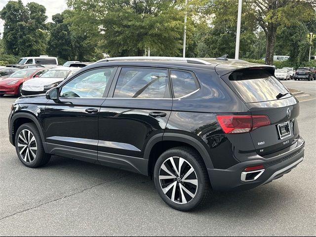 2024 Volkswagen Taos SE