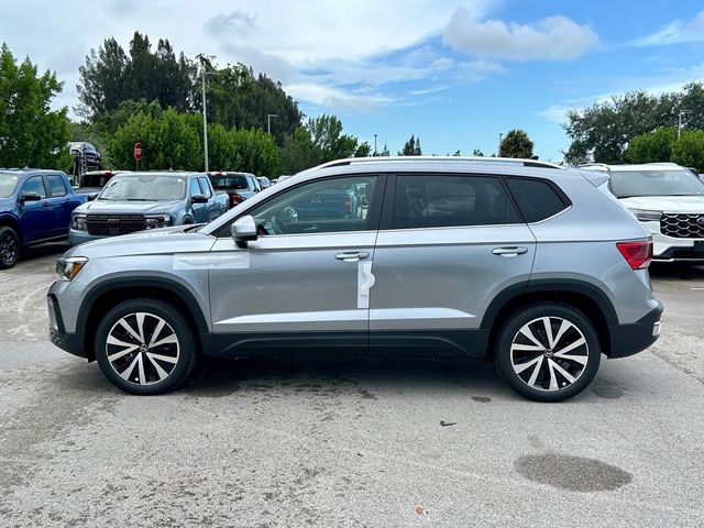 2024 Volkswagen Taos SE