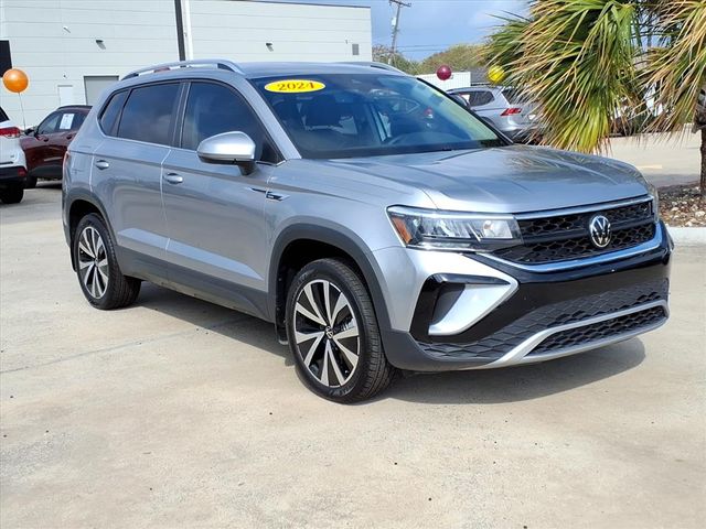 2024 Volkswagen Taos SE