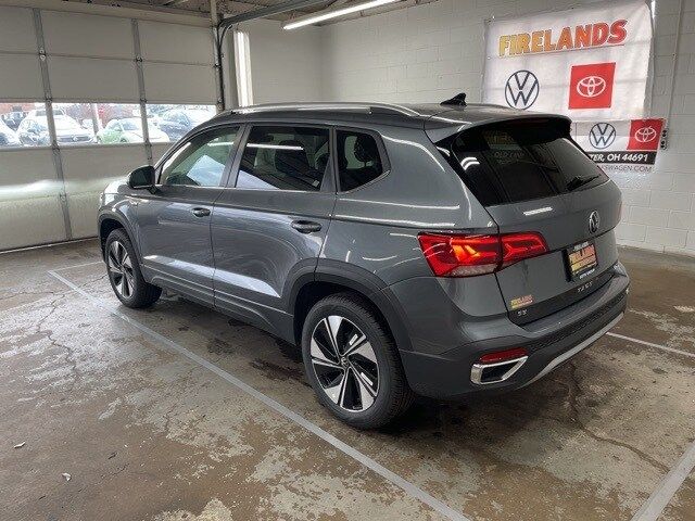 2024 Volkswagen Taos SE