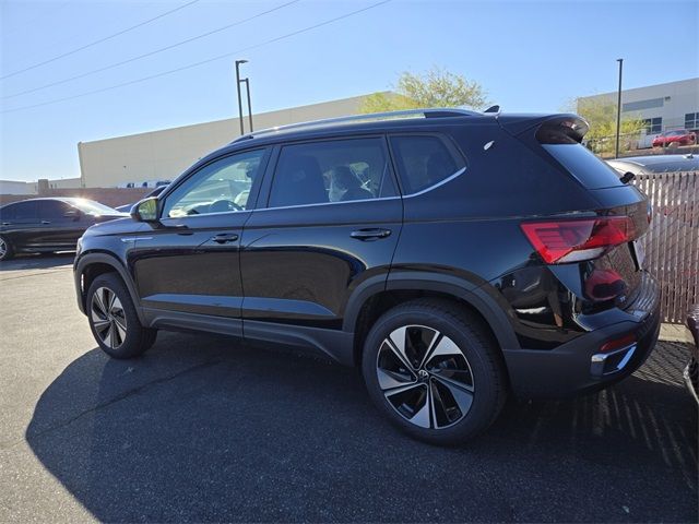 2024 Volkswagen Taos SE