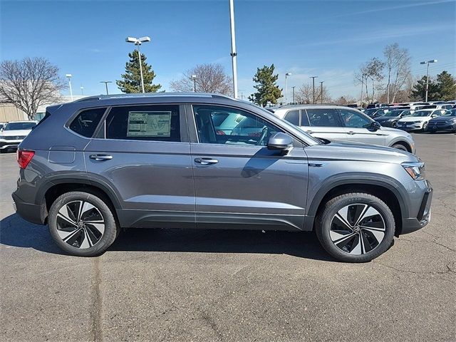 2024 Volkswagen Taos SE