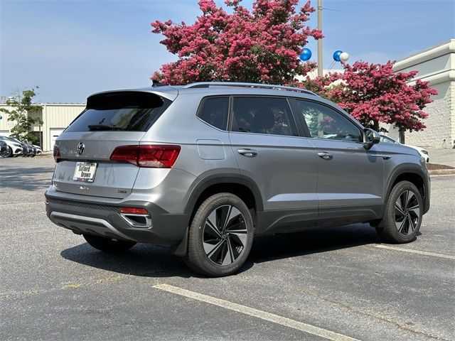 2024 Volkswagen Taos SE