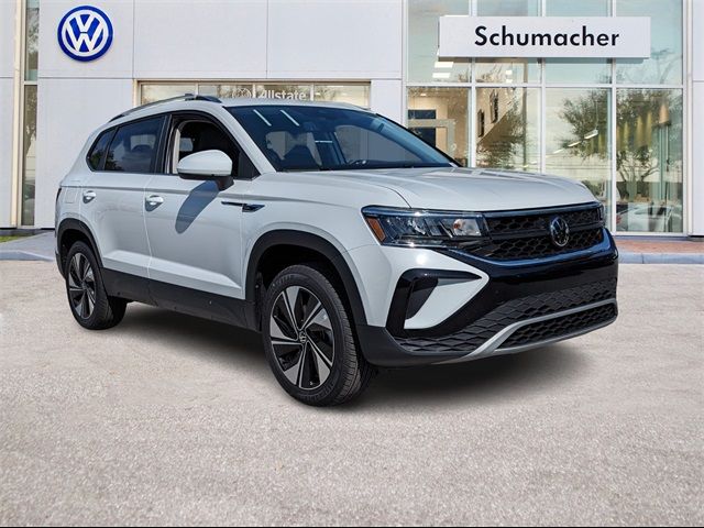 2024 Volkswagen Taos SE