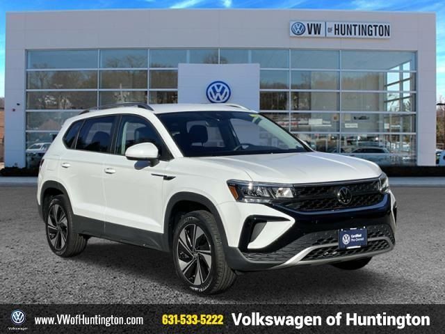 2024 Volkswagen Taos SE