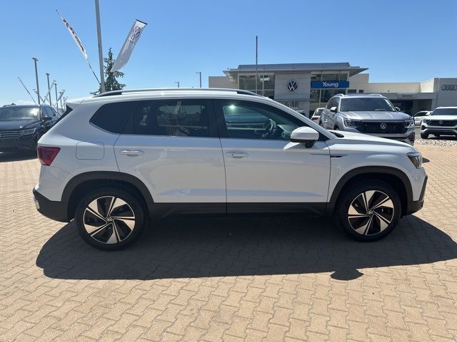 2024 Volkswagen Taos SE