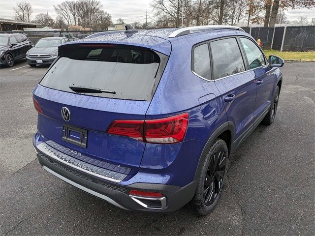 2024 Volkswagen Taos SE