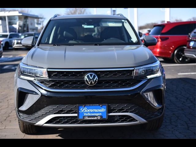 2024 Volkswagen Taos SE