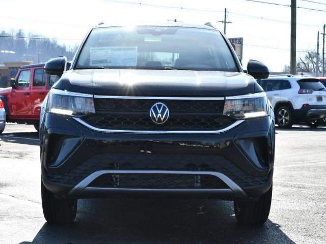 2024 Volkswagen Taos SE