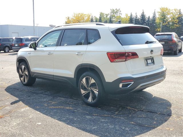 2024 Volkswagen Taos SE