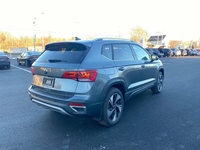 2024 Volkswagen Taos SE