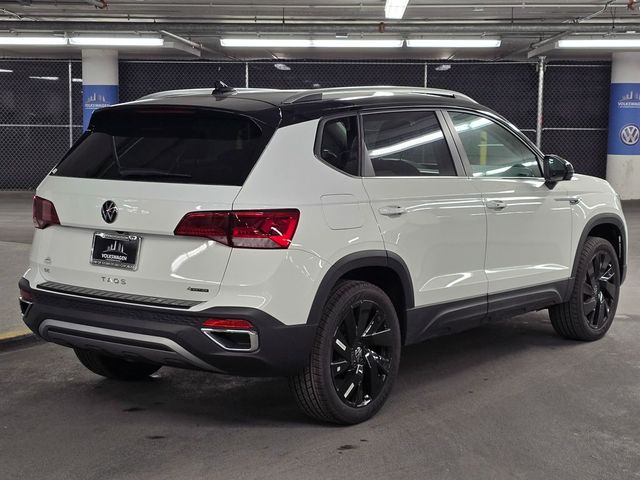 2024 Volkswagen Taos SE