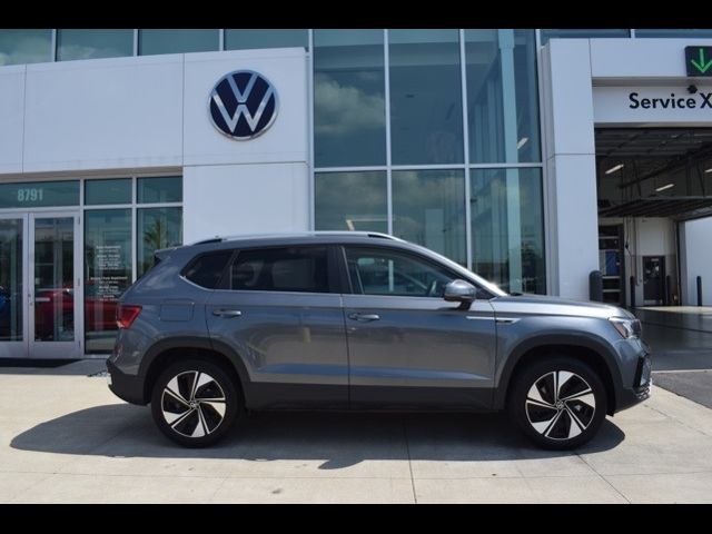 2024 Volkswagen Taos SE