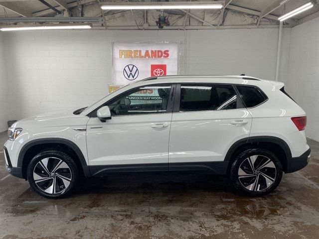 2024 Volkswagen Taos SE