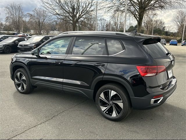 2024 Volkswagen Taos SE