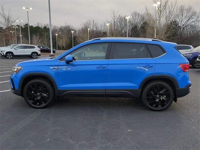 2024 Volkswagen Taos SE