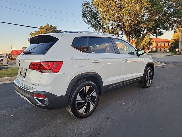 2024 Volkswagen Taos SE