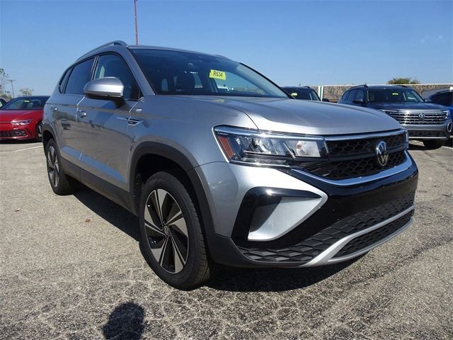2024 Volkswagen Taos SE