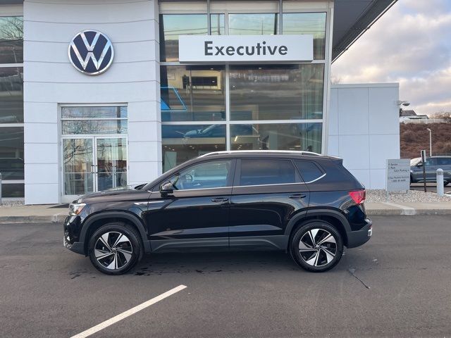 2024 Volkswagen Taos SE