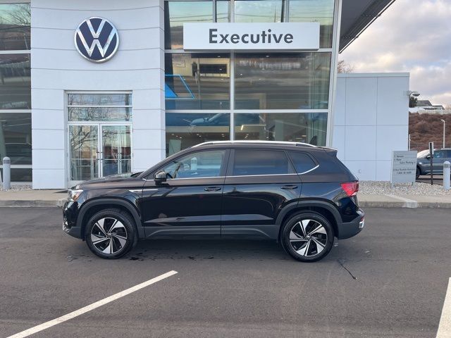 2024 Volkswagen Taos SE