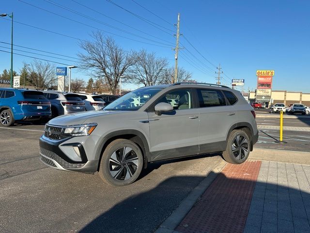 2024 Volkswagen Taos SE