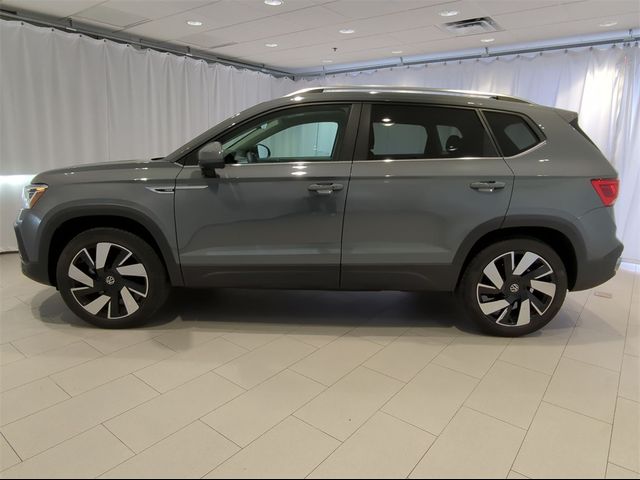 2024 Volkswagen Taos SEL