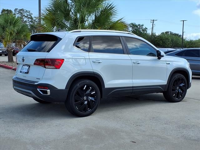 2024 Volkswagen Taos SEL