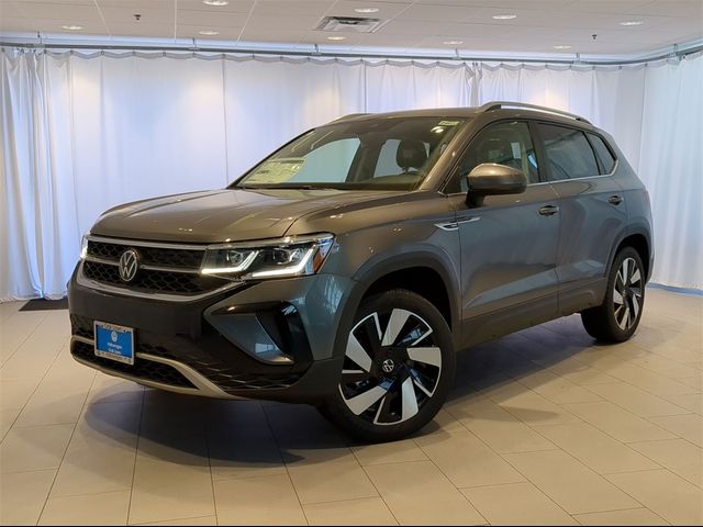 2024 Volkswagen Taos SEL