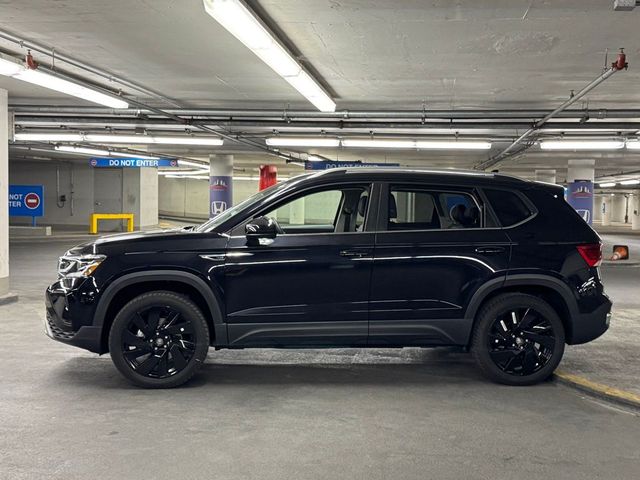 2024 Volkswagen Taos SEL