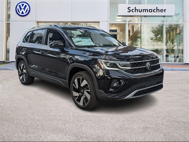 2024 Volkswagen Taos SEL