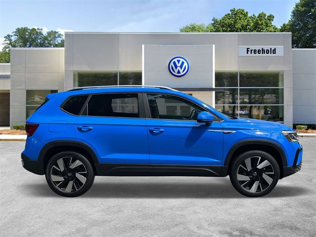 2024 Volkswagen Taos SEL