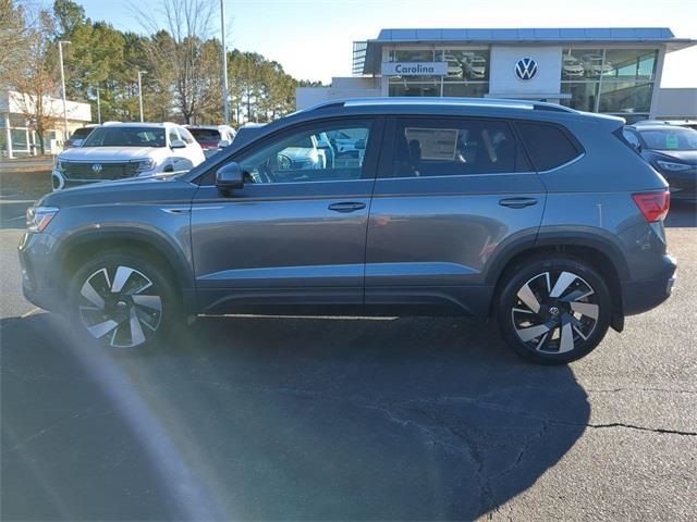 2024 Volkswagen Taos SEL