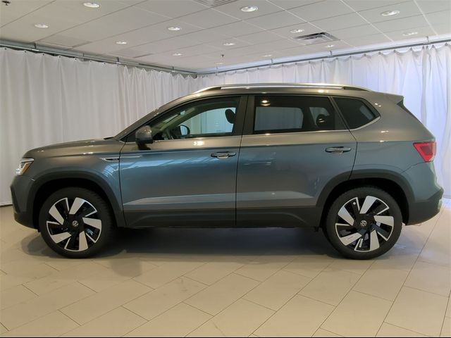 2024 Volkswagen Taos SEL