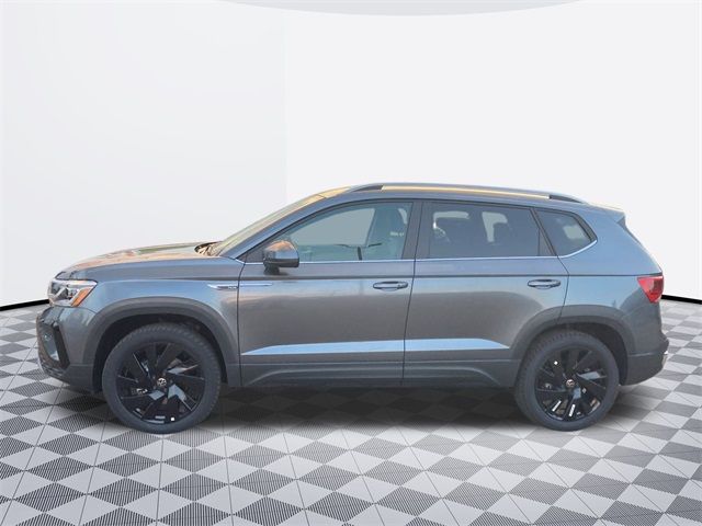 2024 Volkswagen Taos SEL