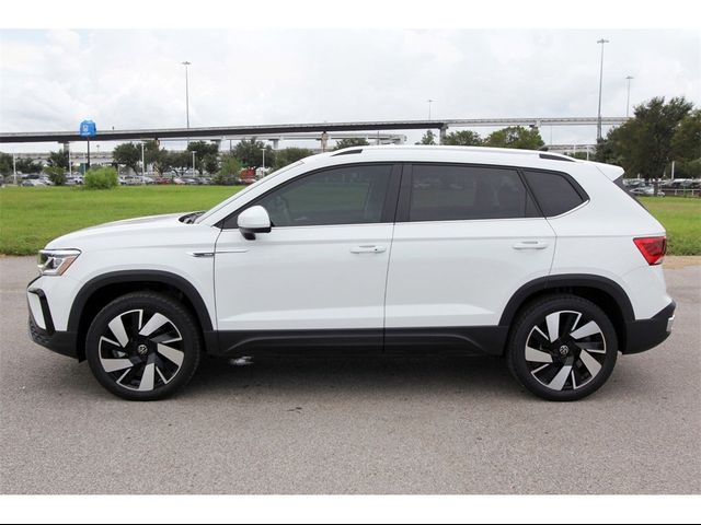 2024 Volkswagen Taos SEL