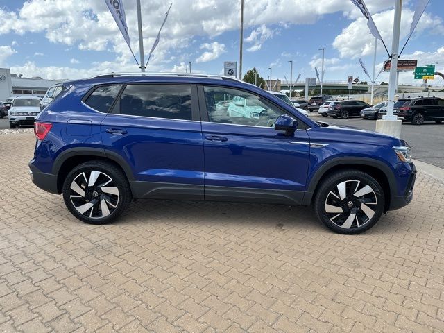 2024 Volkswagen Taos SEL