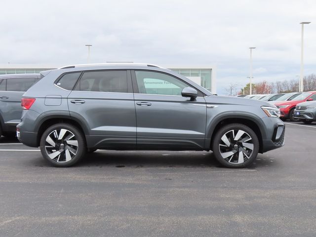 2024 Volkswagen Taos SEL