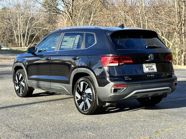 2024 Volkswagen Taos SEL