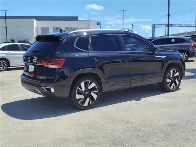 2024 Volkswagen Taos SEL