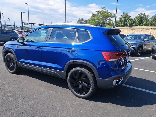 2024 Volkswagen Taos SEL