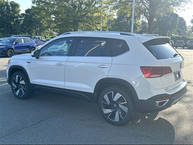 2024 Volkswagen Taos SEL