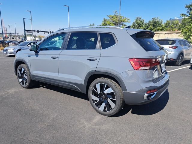 2024 Volkswagen Taos SEL