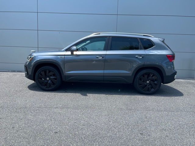 2024 Volkswagen Taos SEL