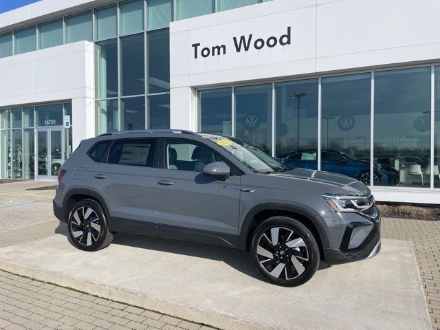 2024 Volkswagen Taos SEL